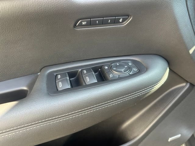 Used 2023 Cadillac XT6 Premium Luxury FWD image 13
