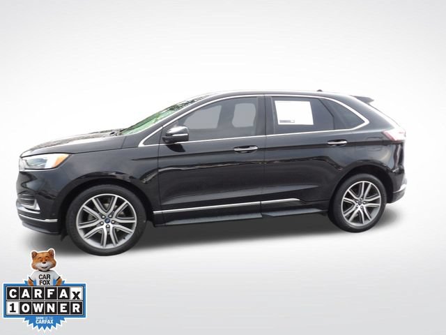 Certified 2019 Ford Edge Titanium w/ Equipment Group 301A FWD image 8