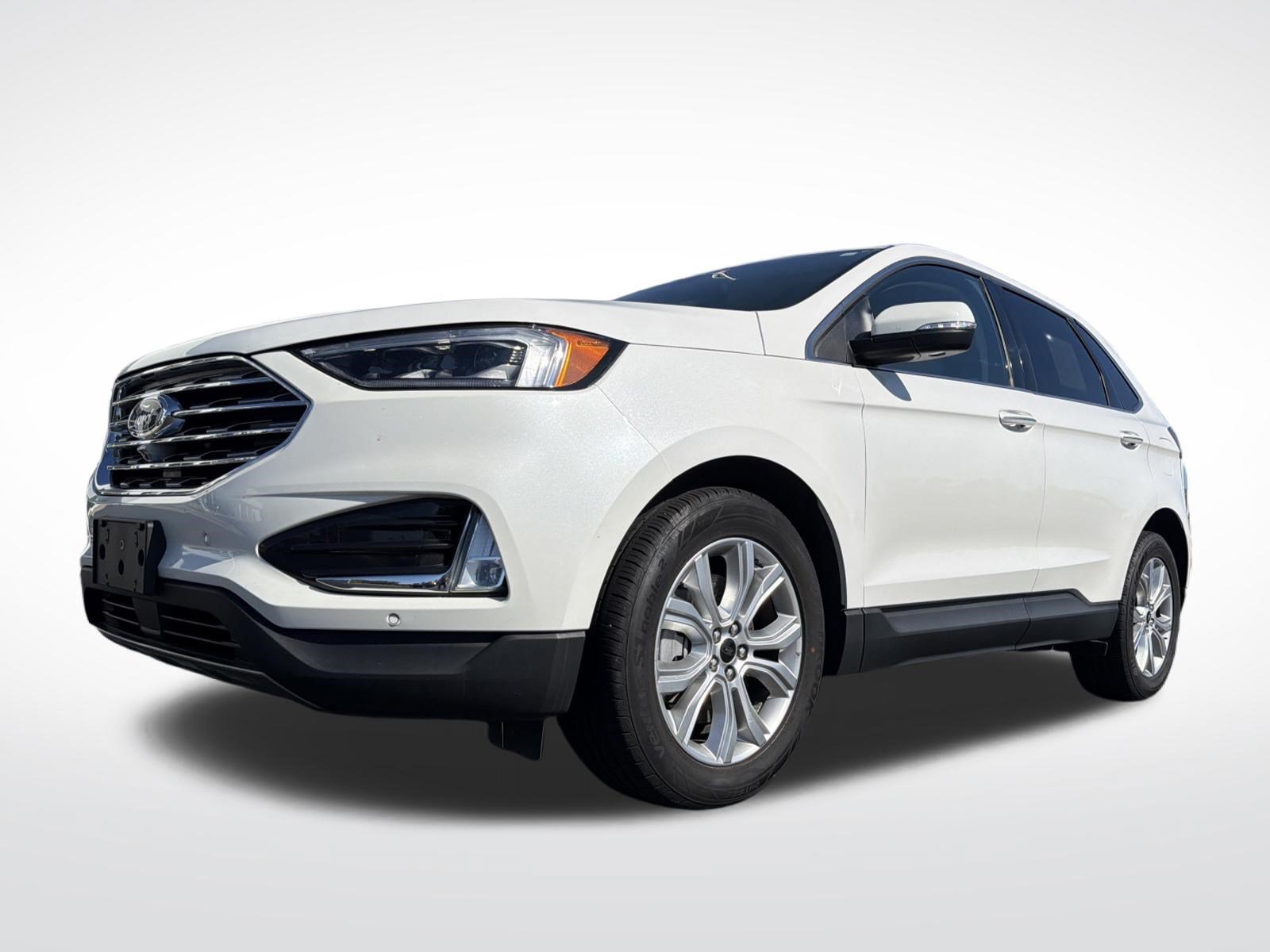 Certified 2023 Ford Edge Titanium w/ Equipment Group 301A AWD/4WD image 2