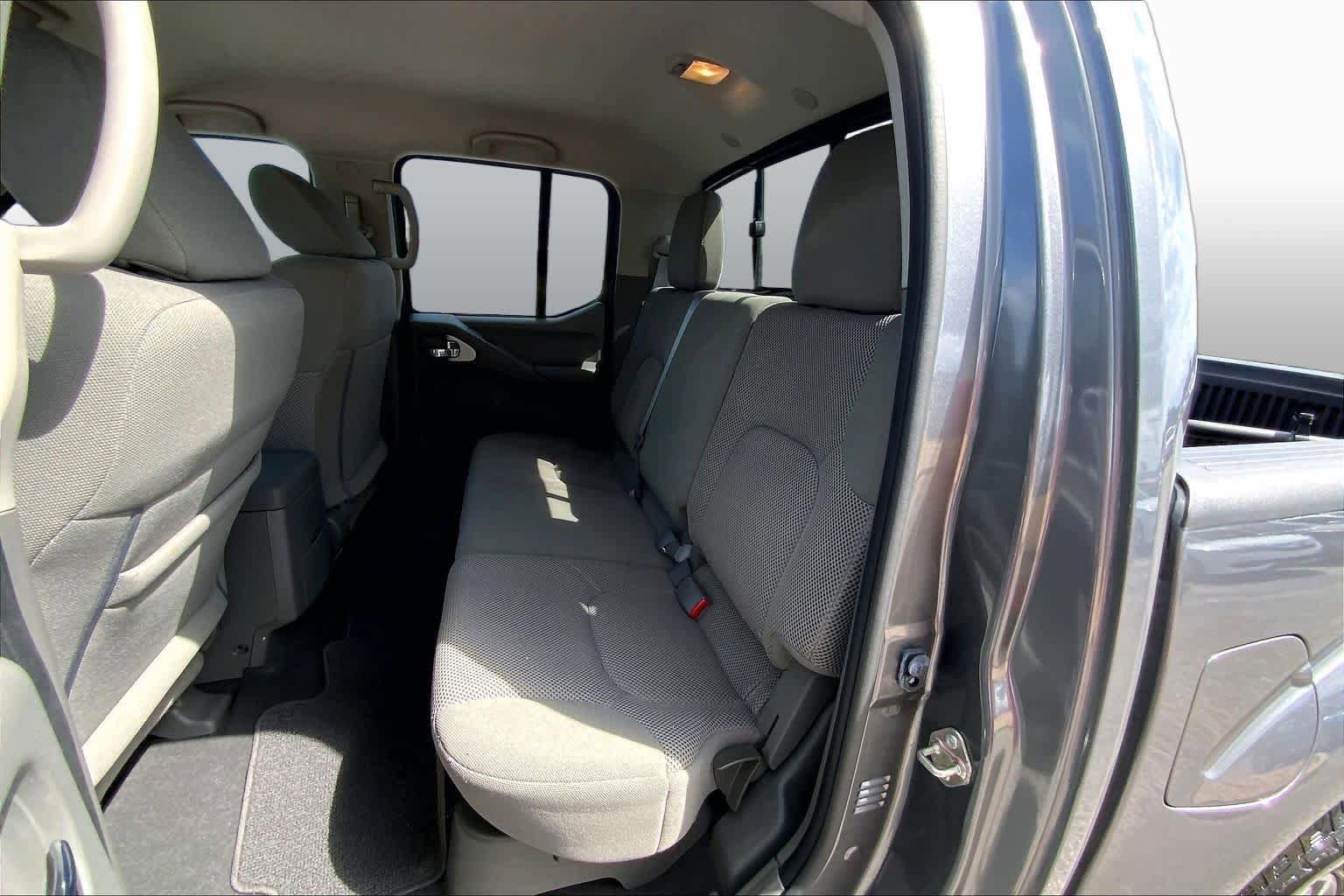 Used 2019 Nissan Frontier SV RWD image 20