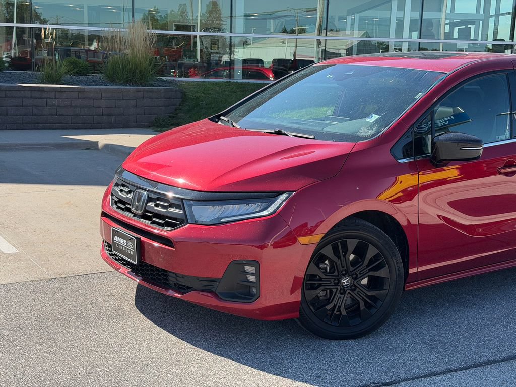 Used 2025 Honda Odyssey Sport-L image 2