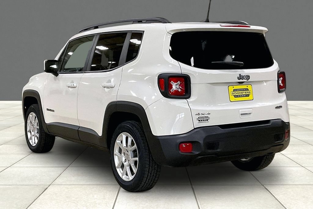 Used 2019 Jeep Renegade Latitude w/ Cold Weather Group AWD/4WD image 11