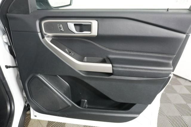Certified 2023 Ford Explorer XLT w/ Equipment Group 202A image 29