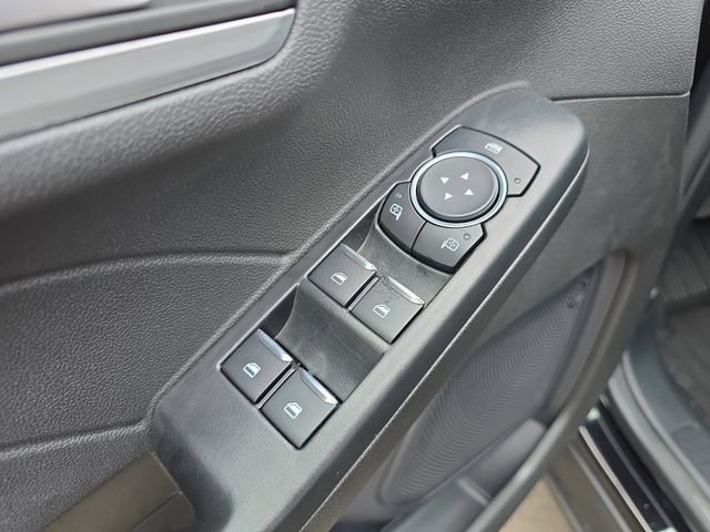Certified 2024 Ford Escape Platinum AWD/4WD image 12