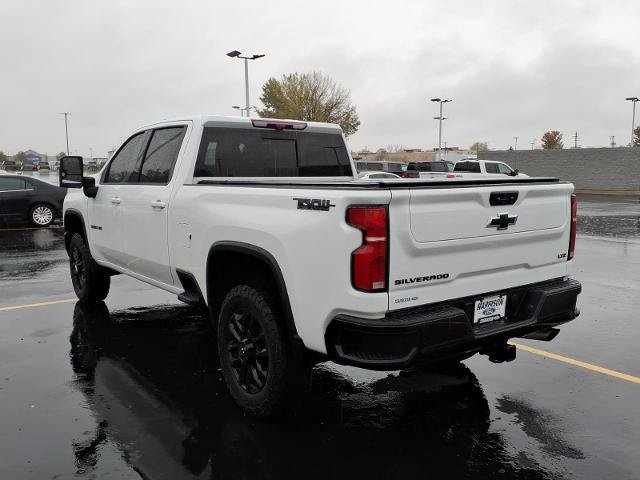 Used 2025 Chevrolet Silverado 3500 LTZ w/ LTZ Plus Package AWD/4WD image 7