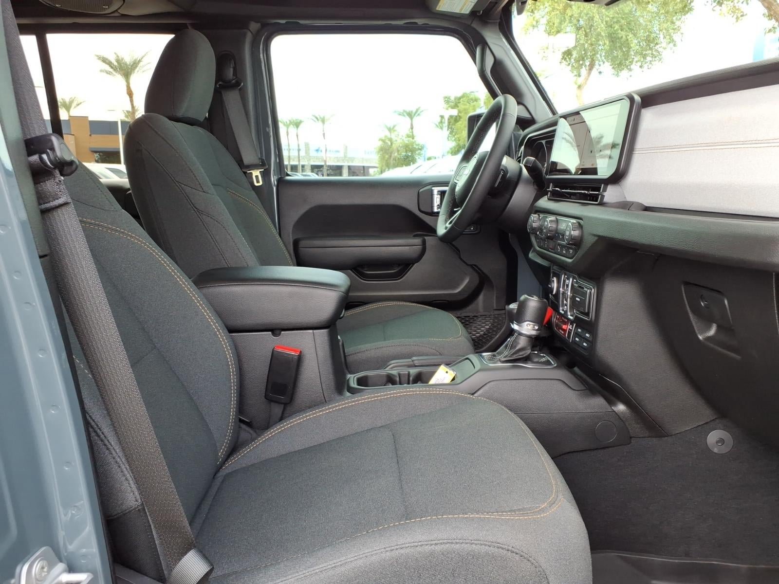 Used 2026 Jeep Wrangler Unlimited Sport AWD/4WD image 11