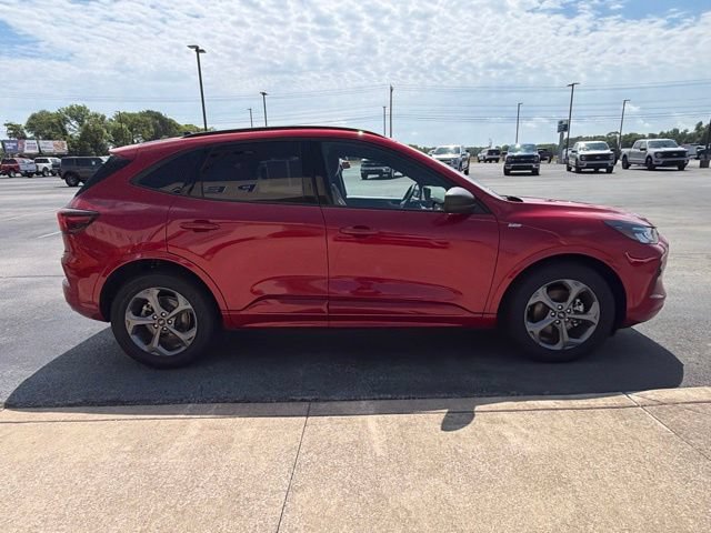 Certified 2024 Ford Escape ST-Line w/ Tech Pack #1 FWD image 4