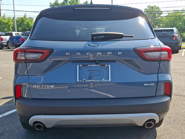 Certified 2023 Ford Escape Active w/ Tech Pack #1 AWD/4WD image 8