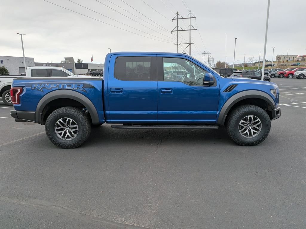 Certified 2018 Ford F150 Raptor w/ Equipment Group 802A Luxury image 6