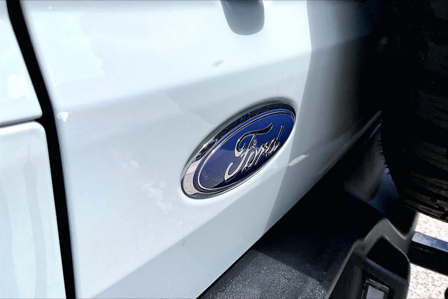 Certified 2023 Ford Bronco Wildtrak AWD/4WD image 31