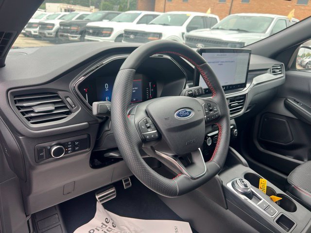 Certified 2024 Ford Escape ST-Line w/ Tech Pack #1 AWD/4WD image 7