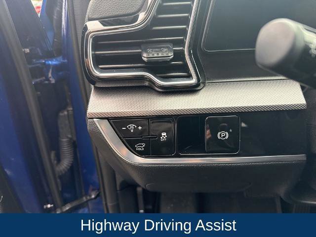 Used 2025 Kia Sportage SX image 18