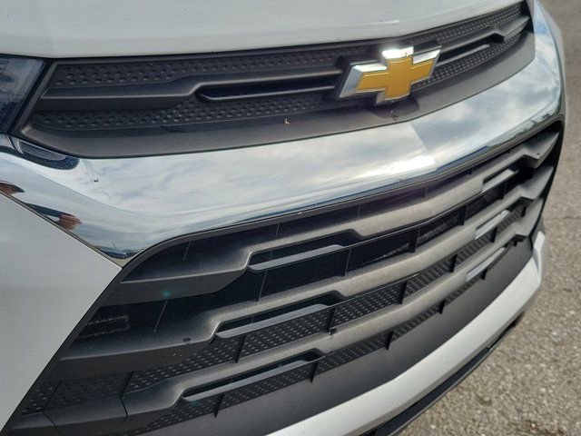Used 2022 Chevrolet TrailBlazer LT w/ Confidence II Package FWD image 7