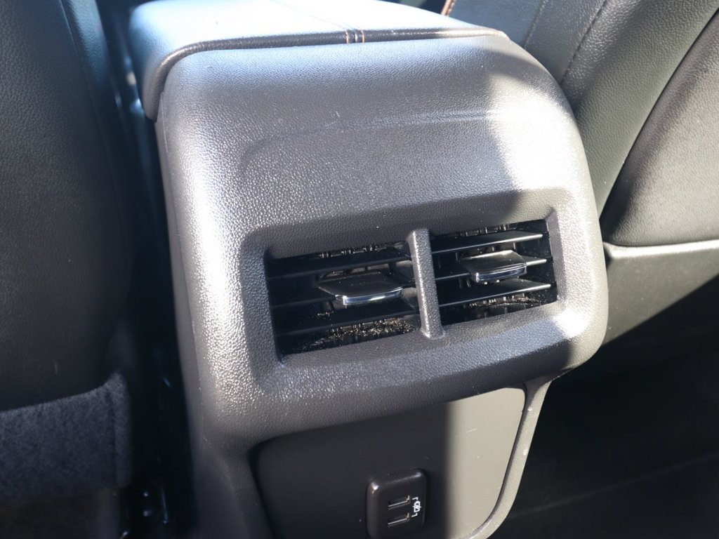 Used 2023 GMC Terrain AT4 AWD/4WD image 12