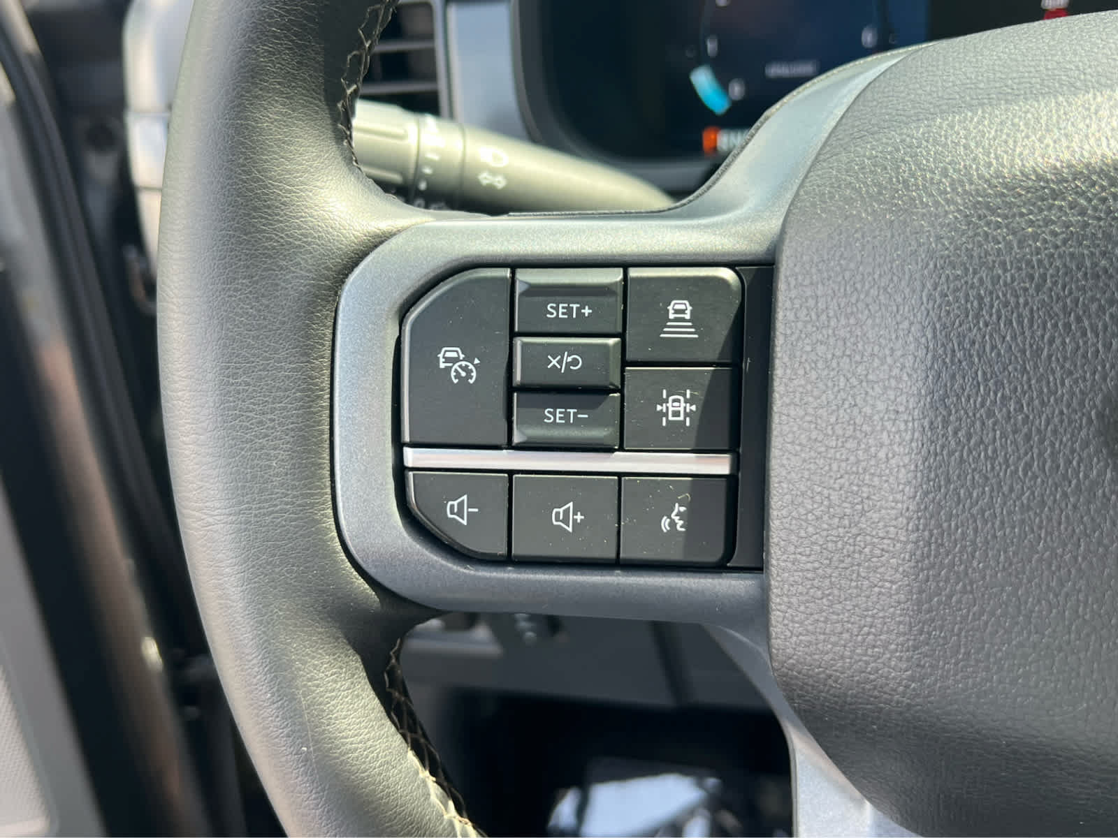 Certified 2026 Ford F150 Lariat AWD/4WD image 33