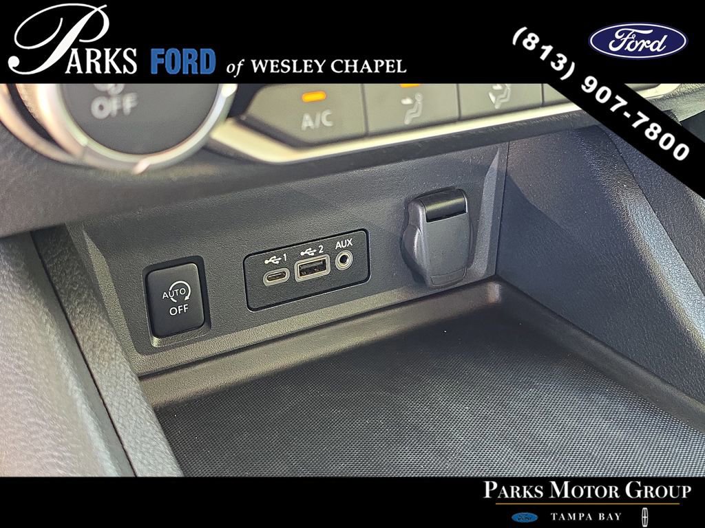 Used 2024 Nissan Sentra SV FWD image 23