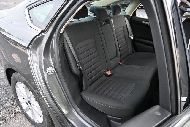 Certified 2020 Ford Fusion SE image 25