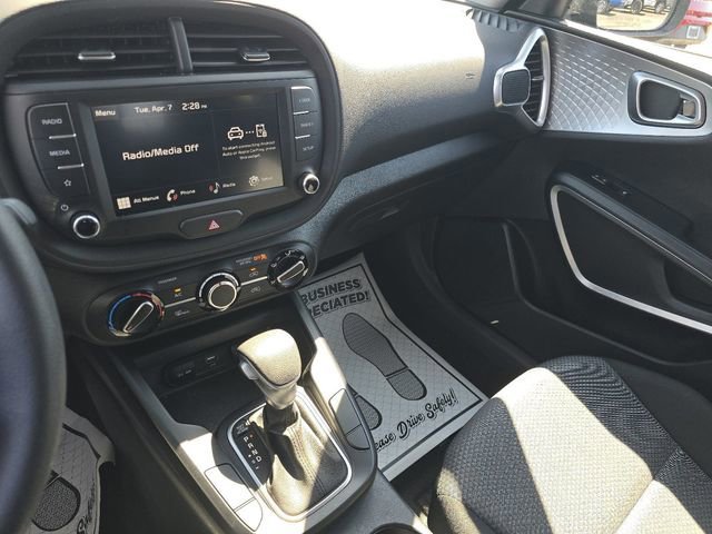 Used 2024 Kia Soul LX w/ Option Group 015 FWD image 26