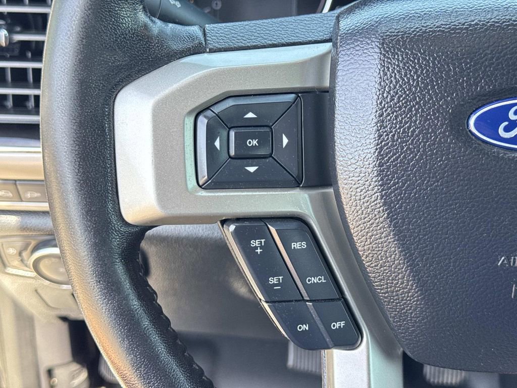 Certified 2020 Ford F250 Lariat w/ Lariat Value Package AWD/4WD image 10