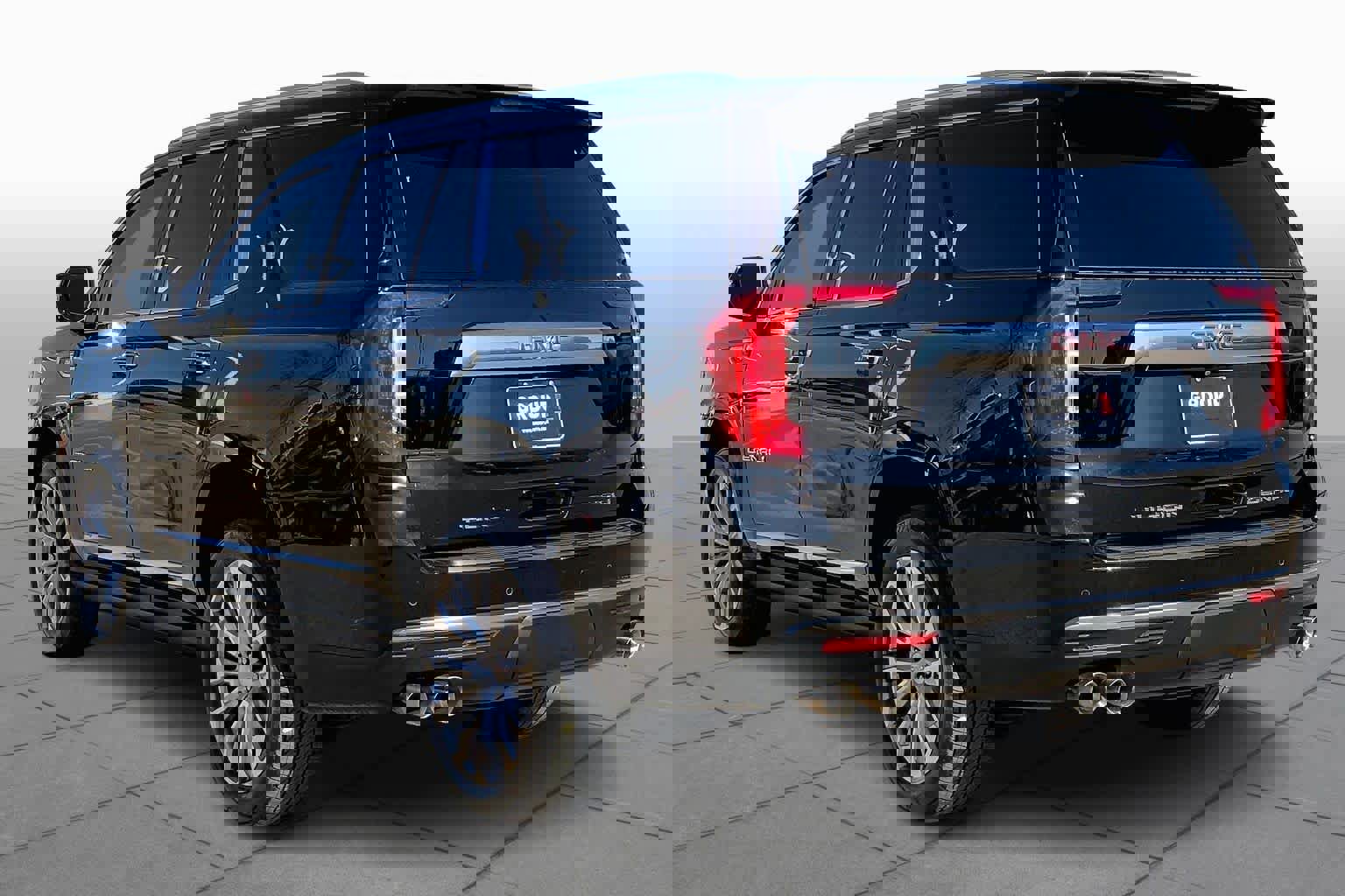 Used 2022 GMC Yukon Denali image 4