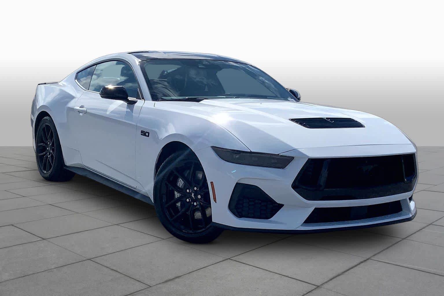 Certified 2024 Ford Mustang GT Premium RWD image 3