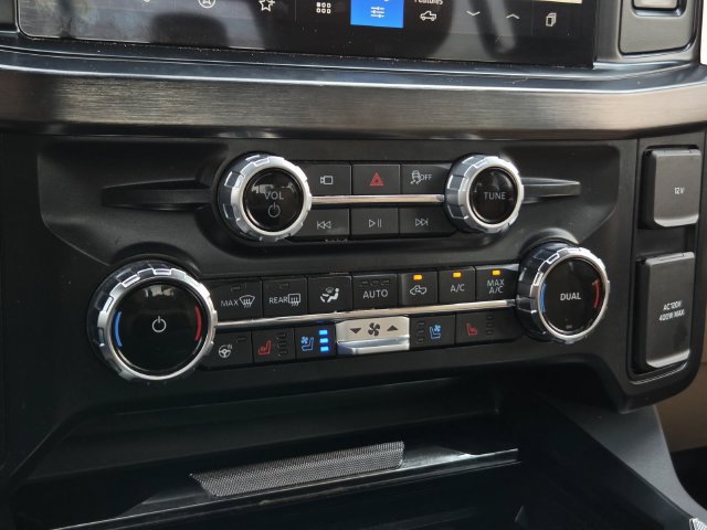 Certified 2025 Ford F350 Lariat w/ Lariat Ultimate Package AWD/4WD image 18