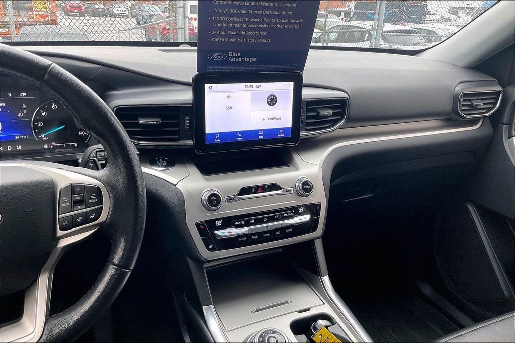 Certified 2020 Ford Explorer XLT w/ Equipment Group 202A image 5