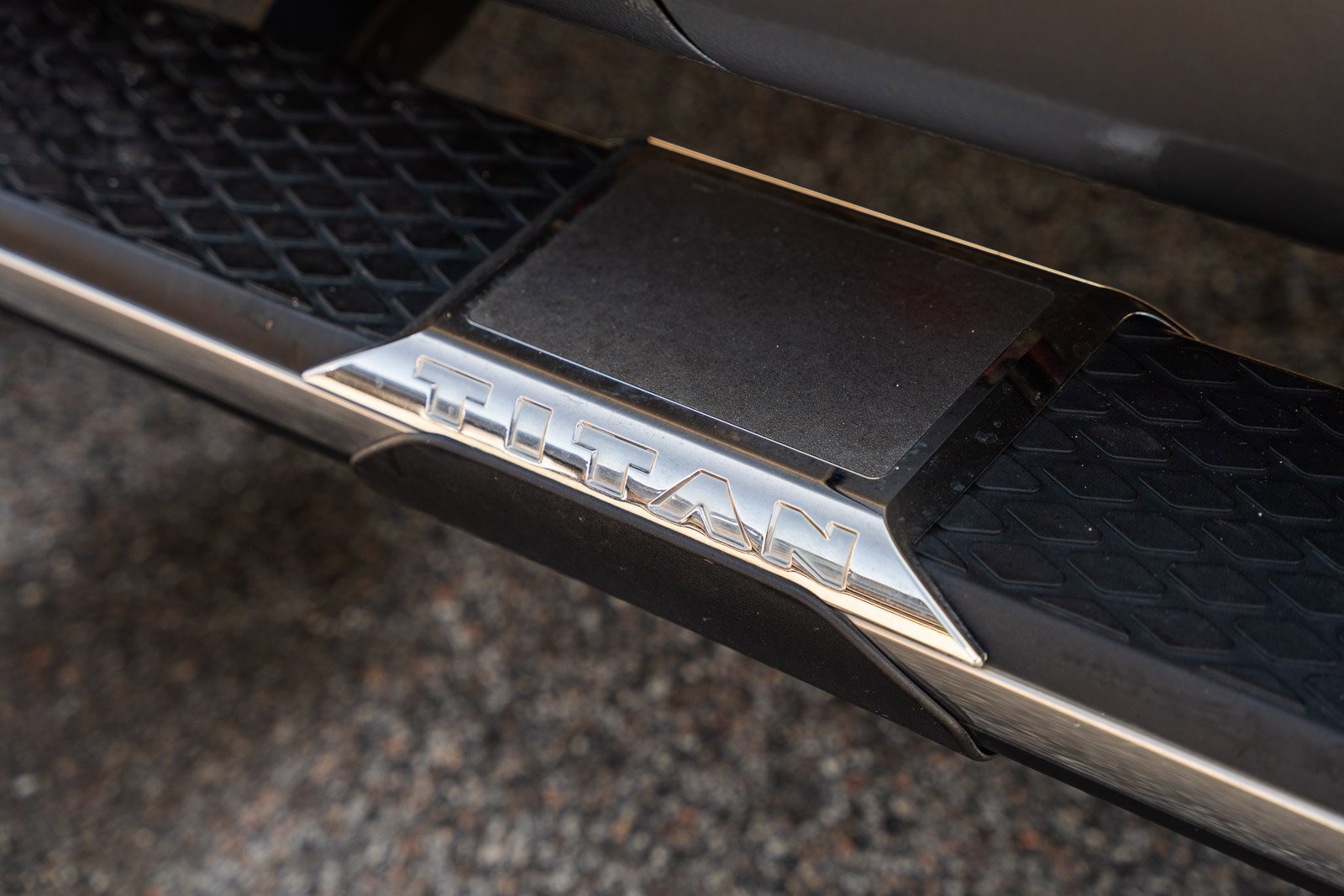 Used 2023 Nissan Titan Platinum Reserve w/ Moonroof Package image 29