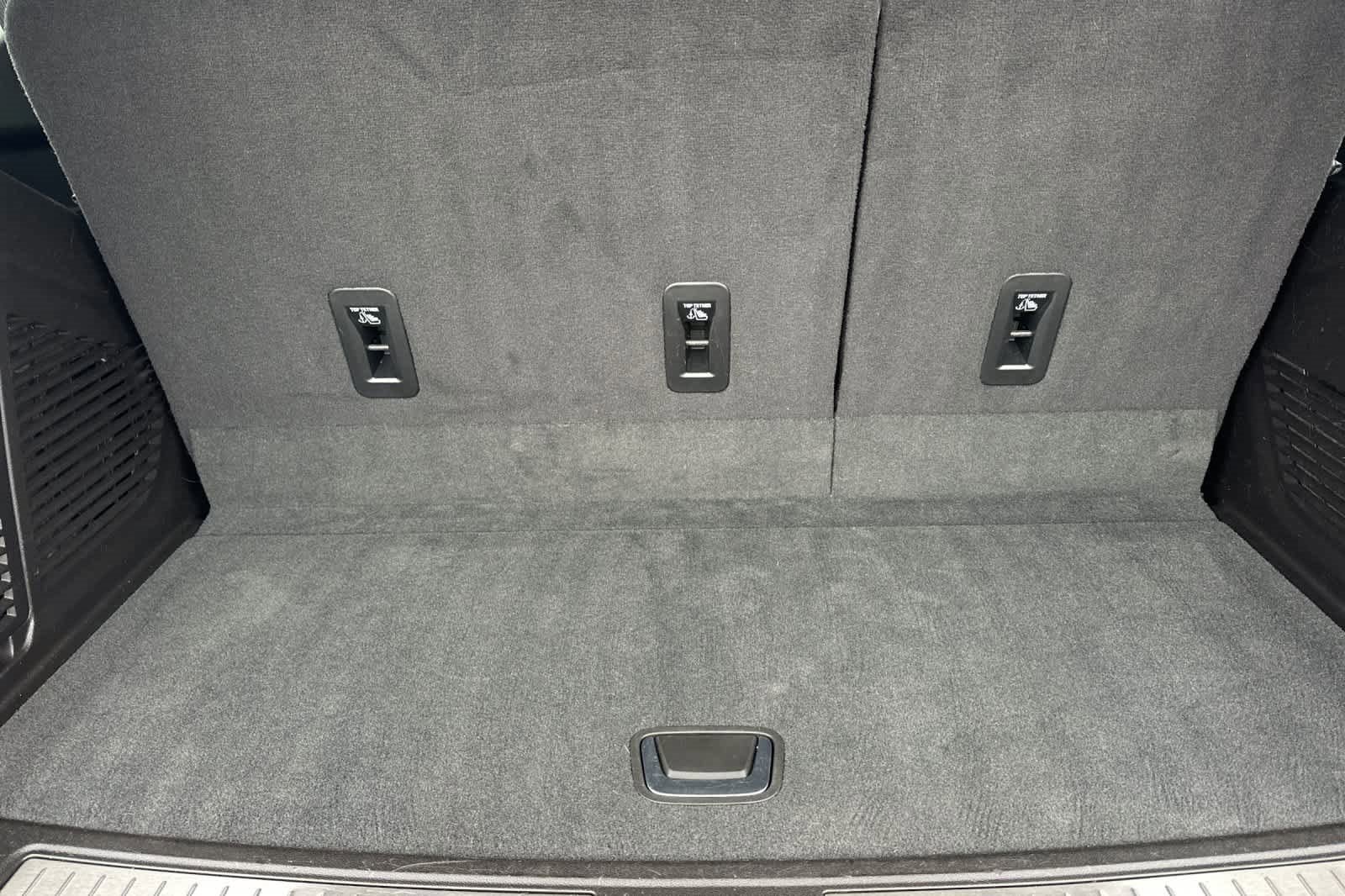 Used 2021 GMC Yukon Denali image 18