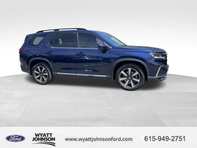 Used 2023 Honda Pilot Elite image 2