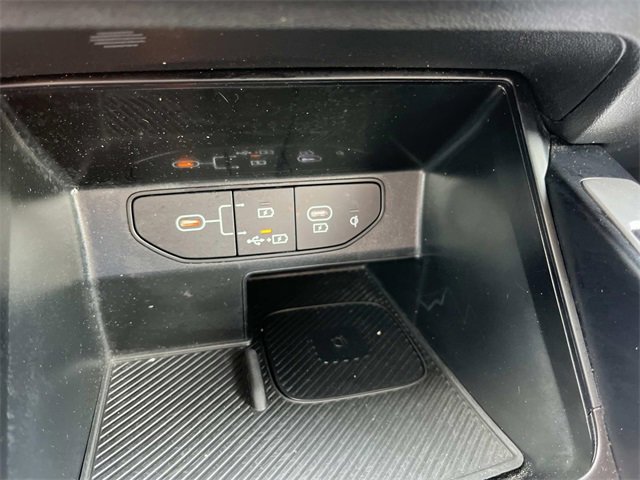 Used 2024 Kia Sorento S image 34