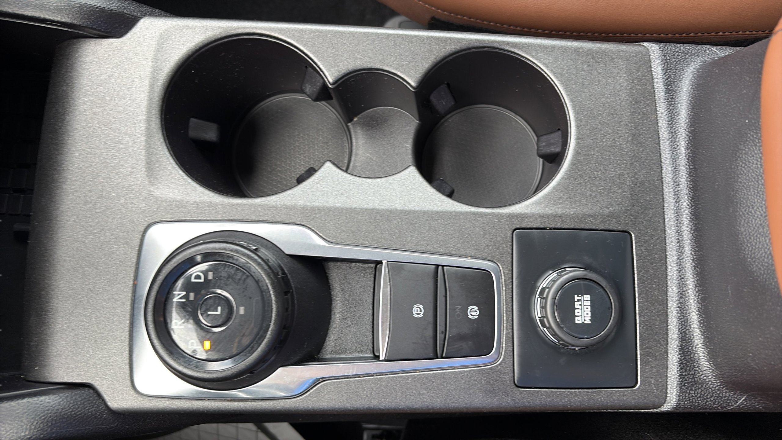 Certified 2025 Ford Bronco Sport Outer Banks w/ Outer Banks Tech Package+ AWD/4WD image 27