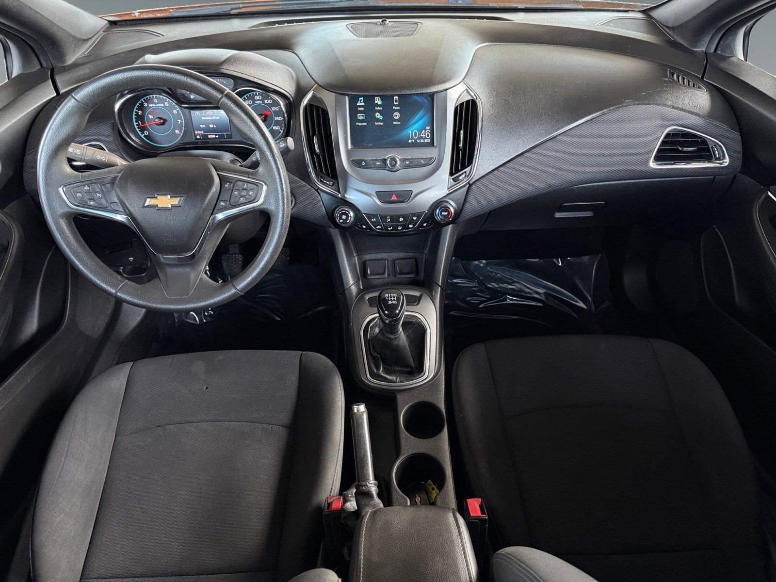 Used 2017 Chevrolet Cruze LT w/ Convenience Package image 14