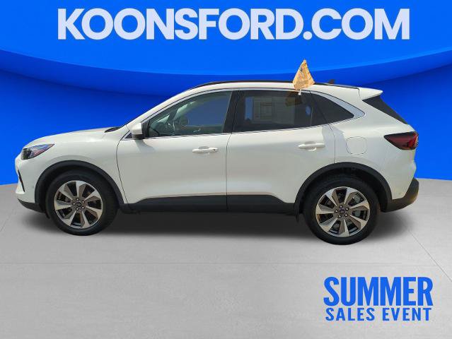 Certified 2023 Ford Escape Platinum w/ Premium Technology Package AWD/4WD image 2