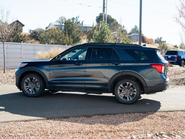 Certified 2022 Ford Explorer XLT w/ Equipment Group 202A image 11