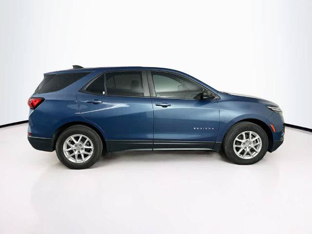 Used 2024 Chevrolet Equinox LS w/ Driver Confidence II Package FWD image 26