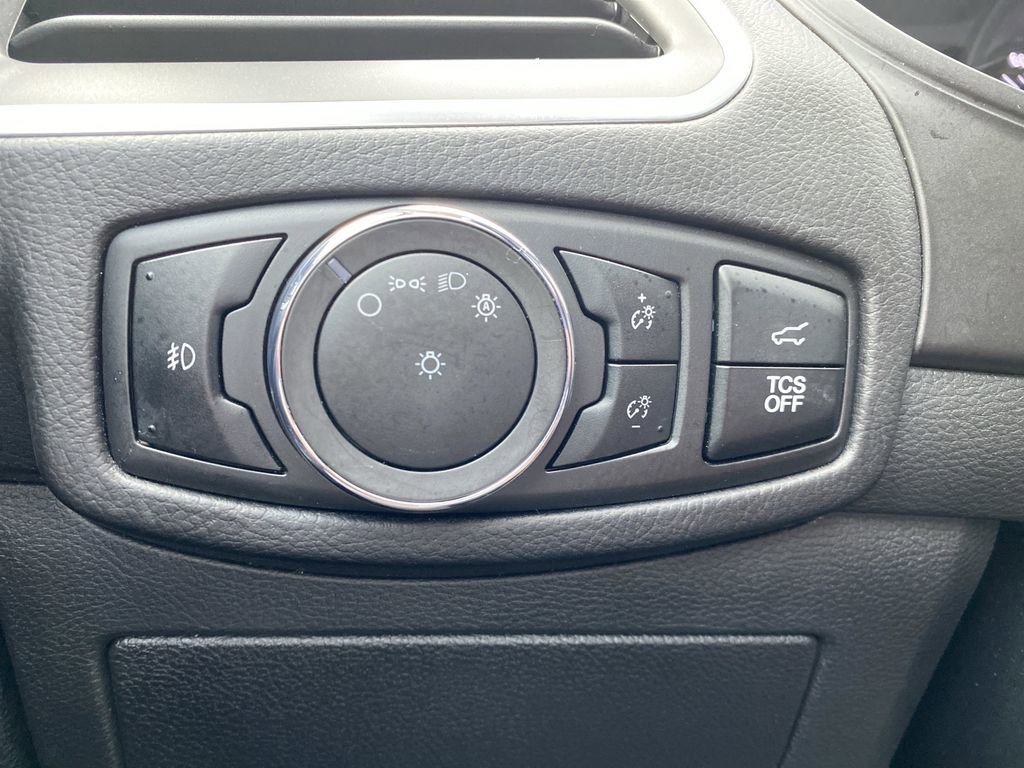 Certified 2024 Ford Edge Titanium image 30