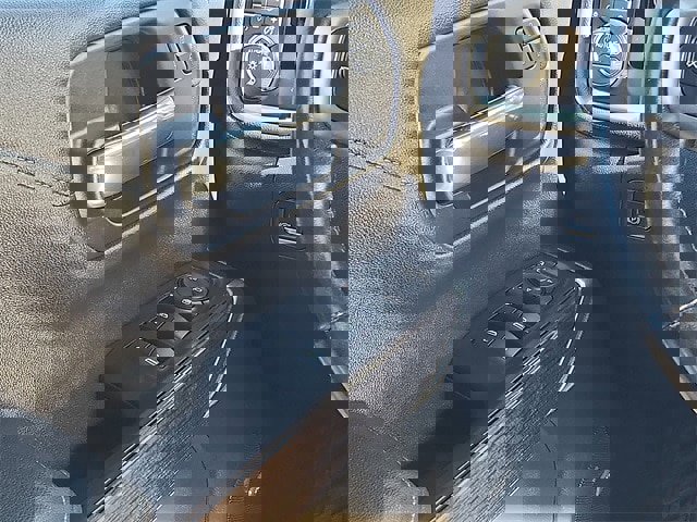 Used 2019 Chevrolet Silverado 1500 RST image 11