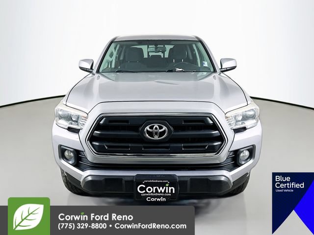 Used 2017 Toyota Tacoma SR5 AWD/4WD image 2