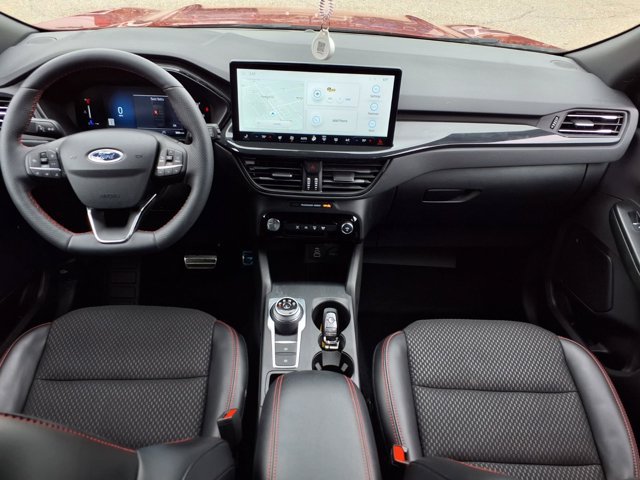 Certified 2024 Ford Escape ST-Line w/ Tech Pack #1 AWD/4WD image 13
