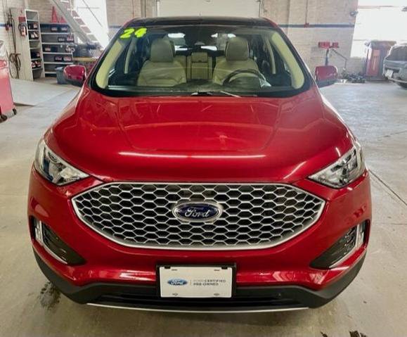 Certified 2024 Ford Edge SEL w/ Convenience Package AWD/4WD image 2