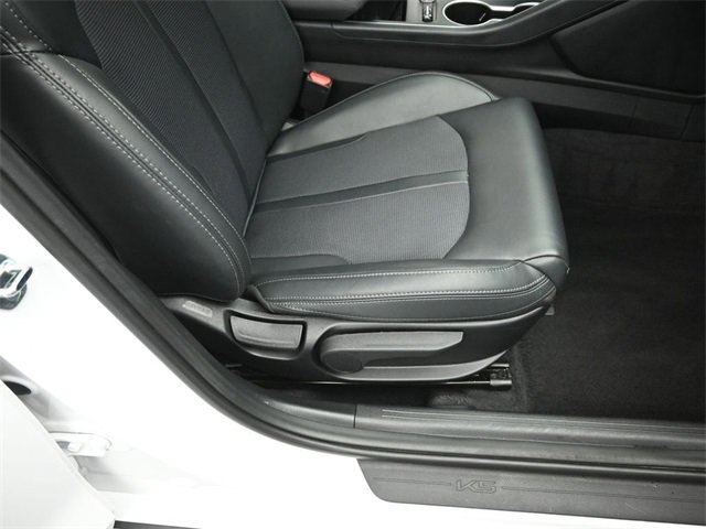 Used 2023 Kia K5 GT-Line image 49