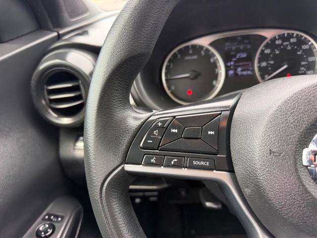 Used 2018 Nissan Kicks S FWD image 12