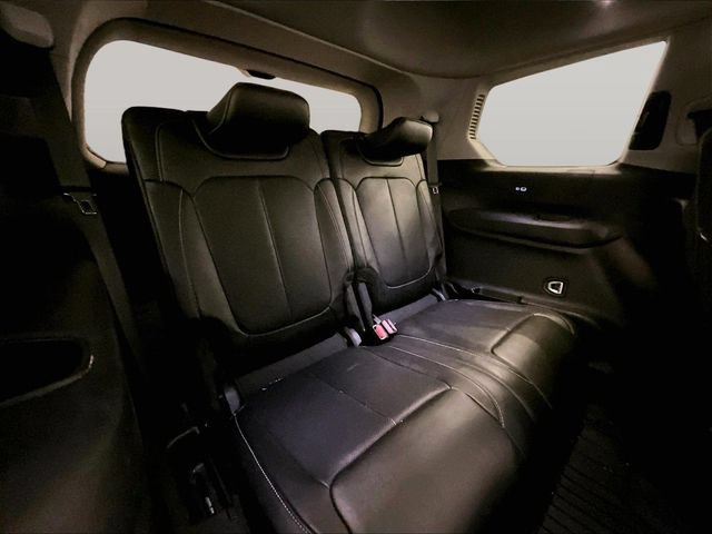 Used 2023 Jeep Grand Cherokee L Limited w/ Luxury Tech Group II AWD/4WD image 27