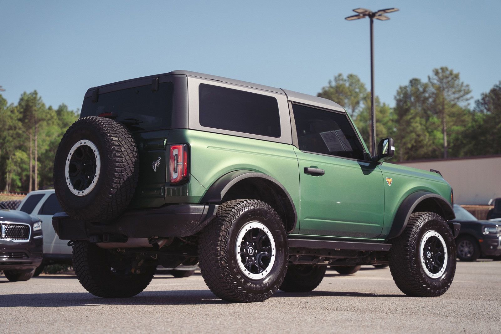 Certified 2022 Ford Bronco Badlands AWD/4WD image 9