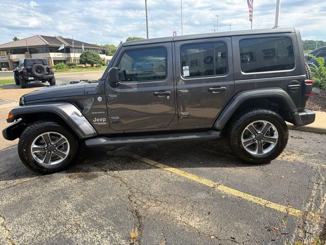 Used 2020 Jeep Wrangler Unlimited Sahara AWD/4WD image 4