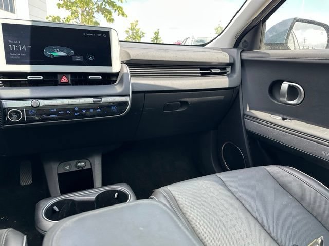 Used 2024 Hyundai Ioniq 5 Limited AWD/4WD image 16
