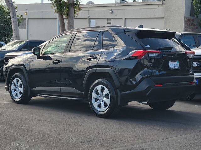Used 2019 Toyota RAV4 LE w/ Carpet Mat Package FWD image 2