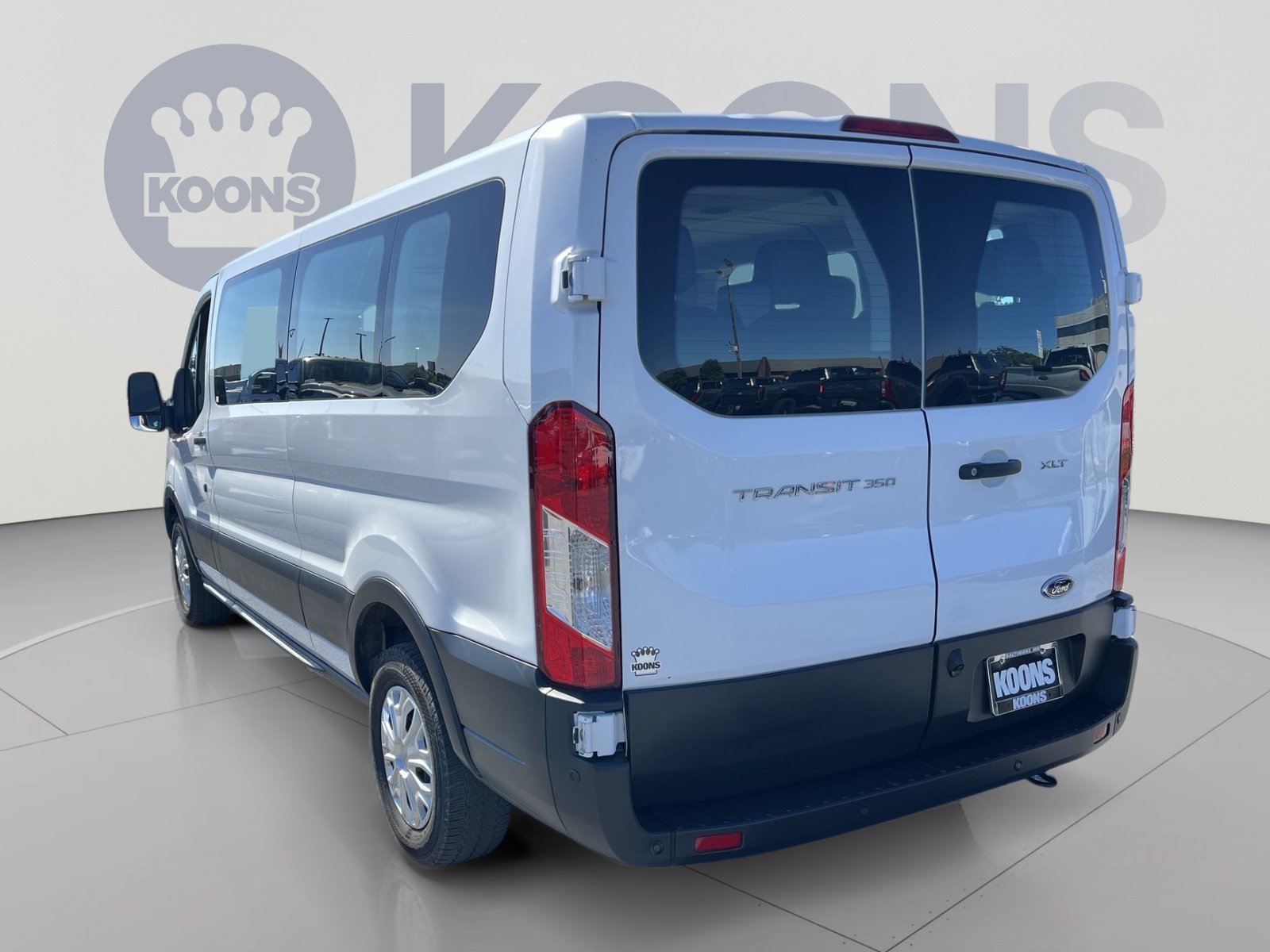 Certified 2025 Ford Transit 350 XLT RWD image 4
