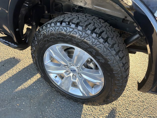 Certified 2018 Ford F150 Platinum w/ Equipment Group 701A Luxury AWD/4WD image 8